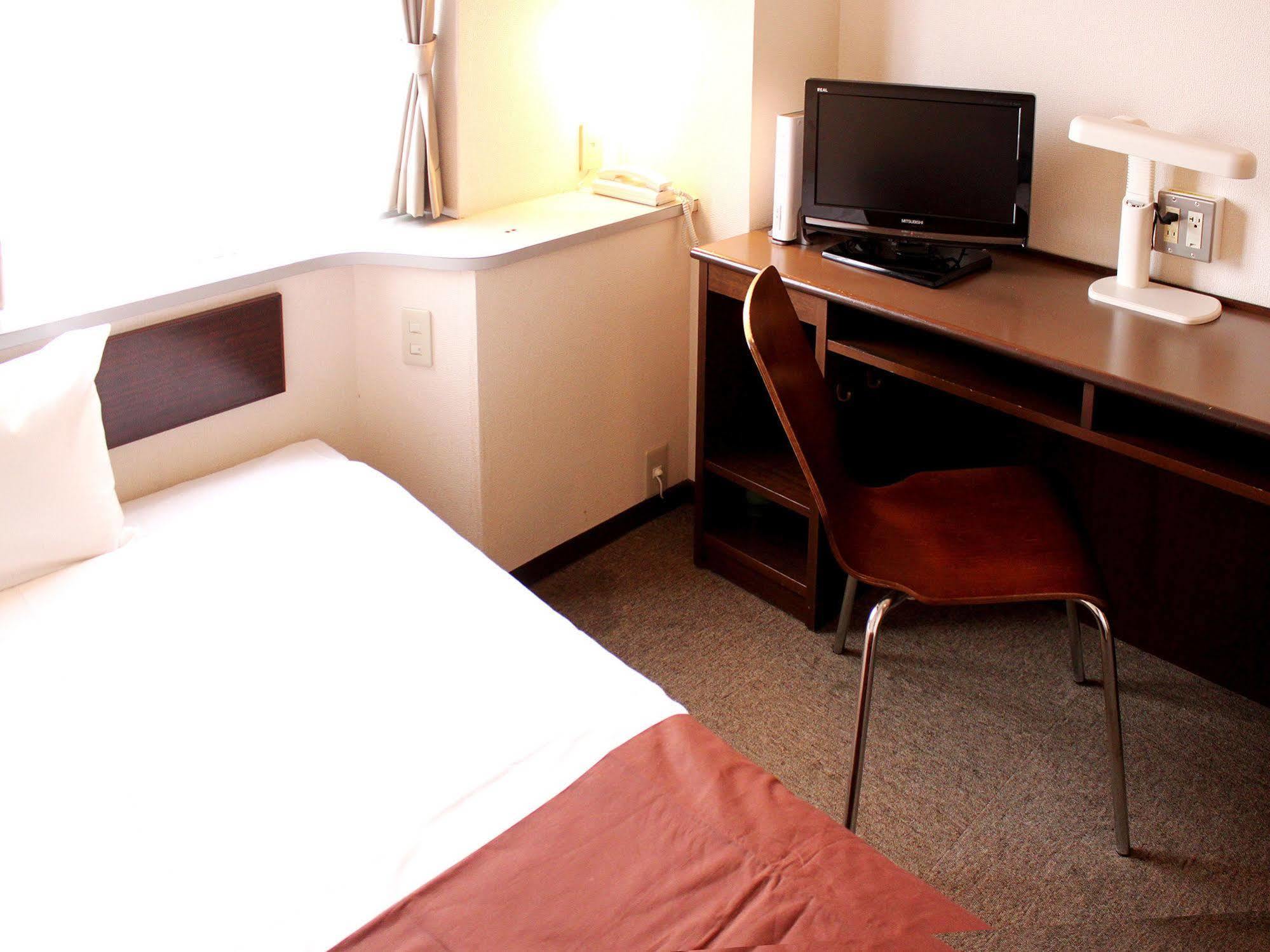 Hotel Livemax Budget Iyo Mishima Shikokuchuo Ngoại thất bức ảnh