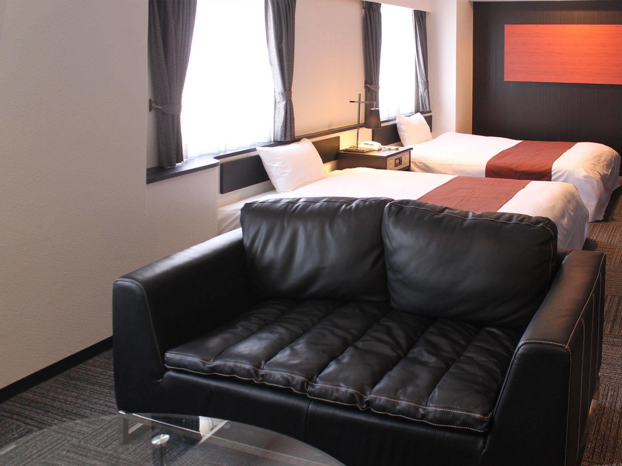 Hotel Livemax Budget Iyo Mishima Shikokuchuo Ngoại thất bức ảnh